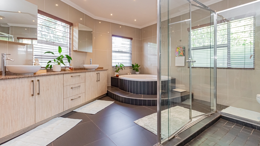 4 Bedroom Property for Sale in Boskruin Gauteng