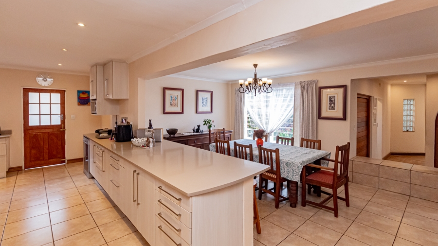 4 Bedroom Property for Sale in Boskruin Gauteng