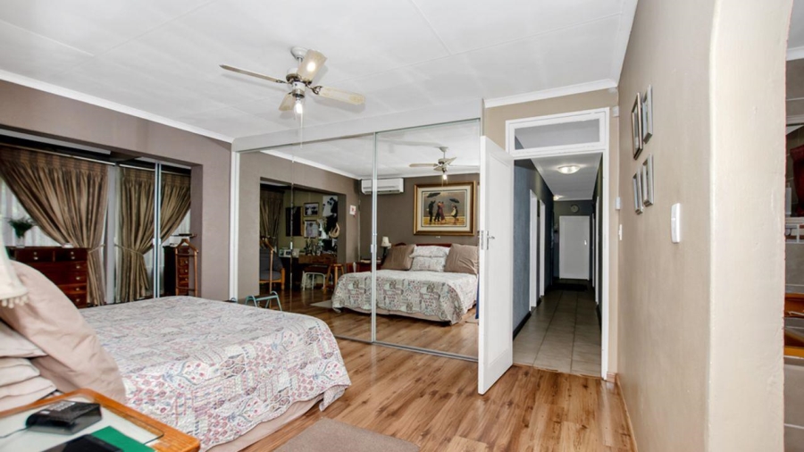 4 Bedroom Property for Sale in Freeway Park Gauteng