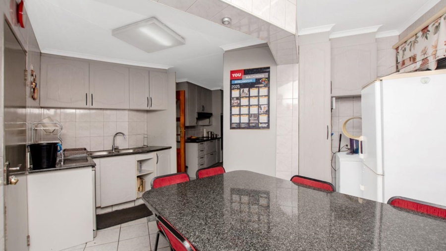 4 Bedroom Property for Sale in Freeway Park Gauteng