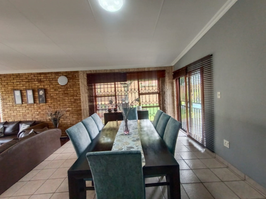 3 Bedroom Property for Sale in Vanderbijlpark SE 4 Gauteng