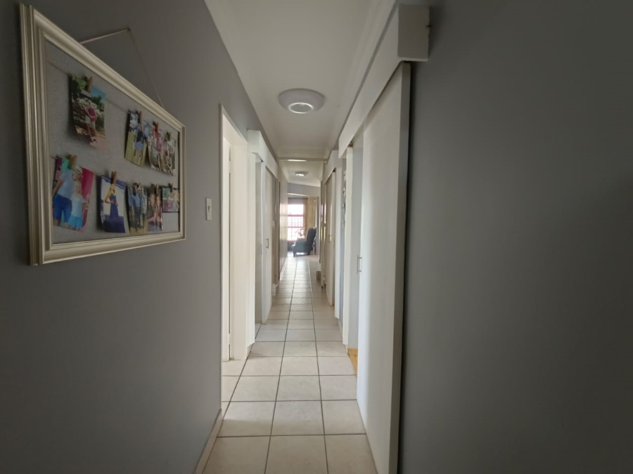 3 Bedroom Property for Sale in Vanderbijlpark SE 4 Gauteng