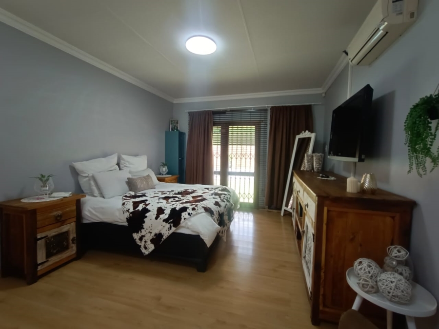 3 Bedroom Property for Sale in Vanderbijlpark SE 4 Gauteng