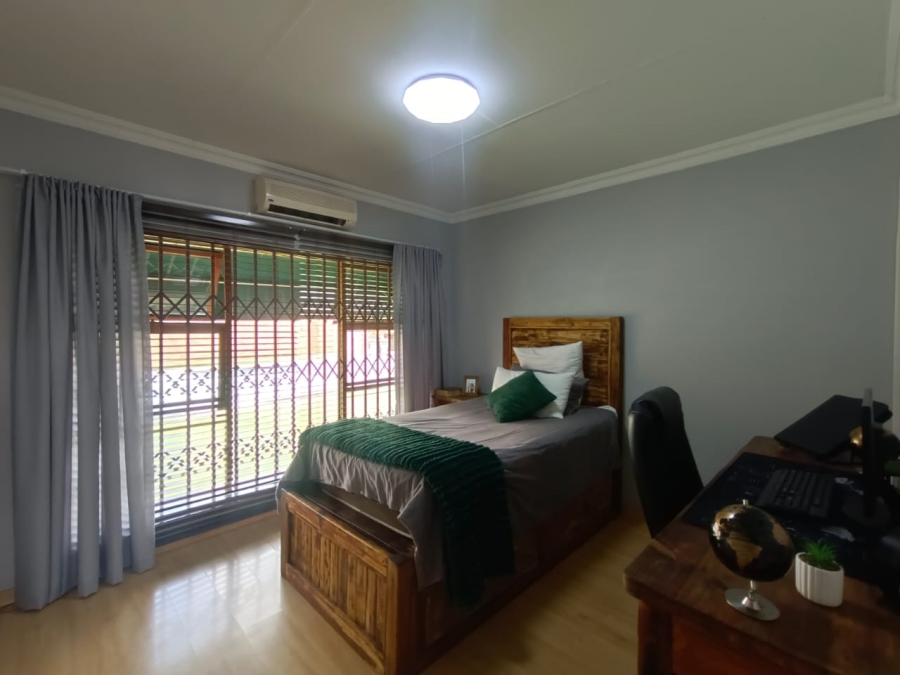 3 Bedroom Property for Sale in Vanderbijlpark SE 4 Gauteng