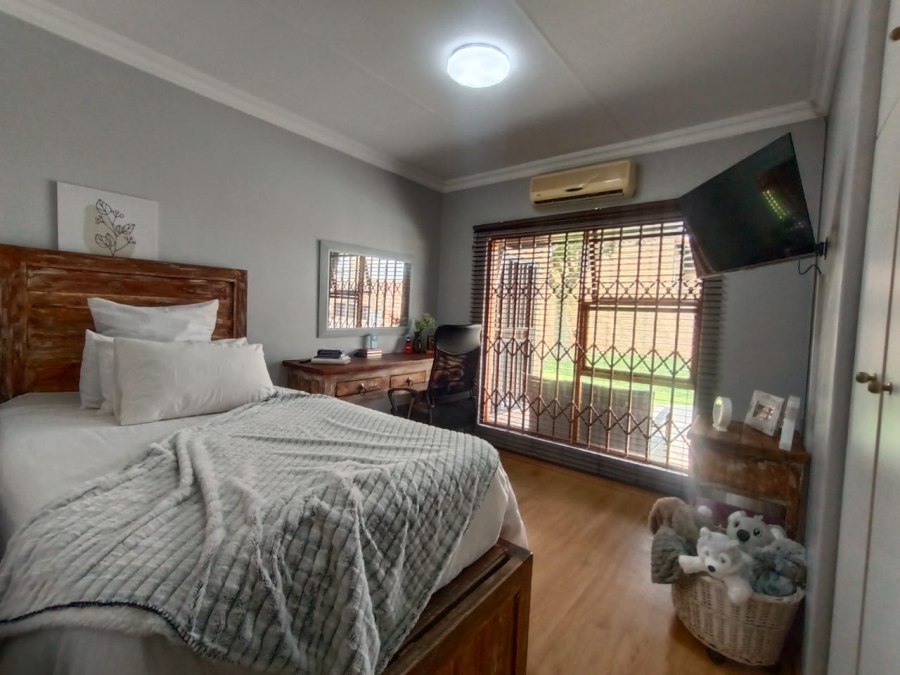 3 Bedroom Property for Sale in Vanderbijlpark SE 4 Gauteng