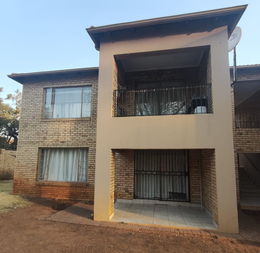 2 Bedroom Property for Sale in Vanderbijlpark SW 5 Gauteng