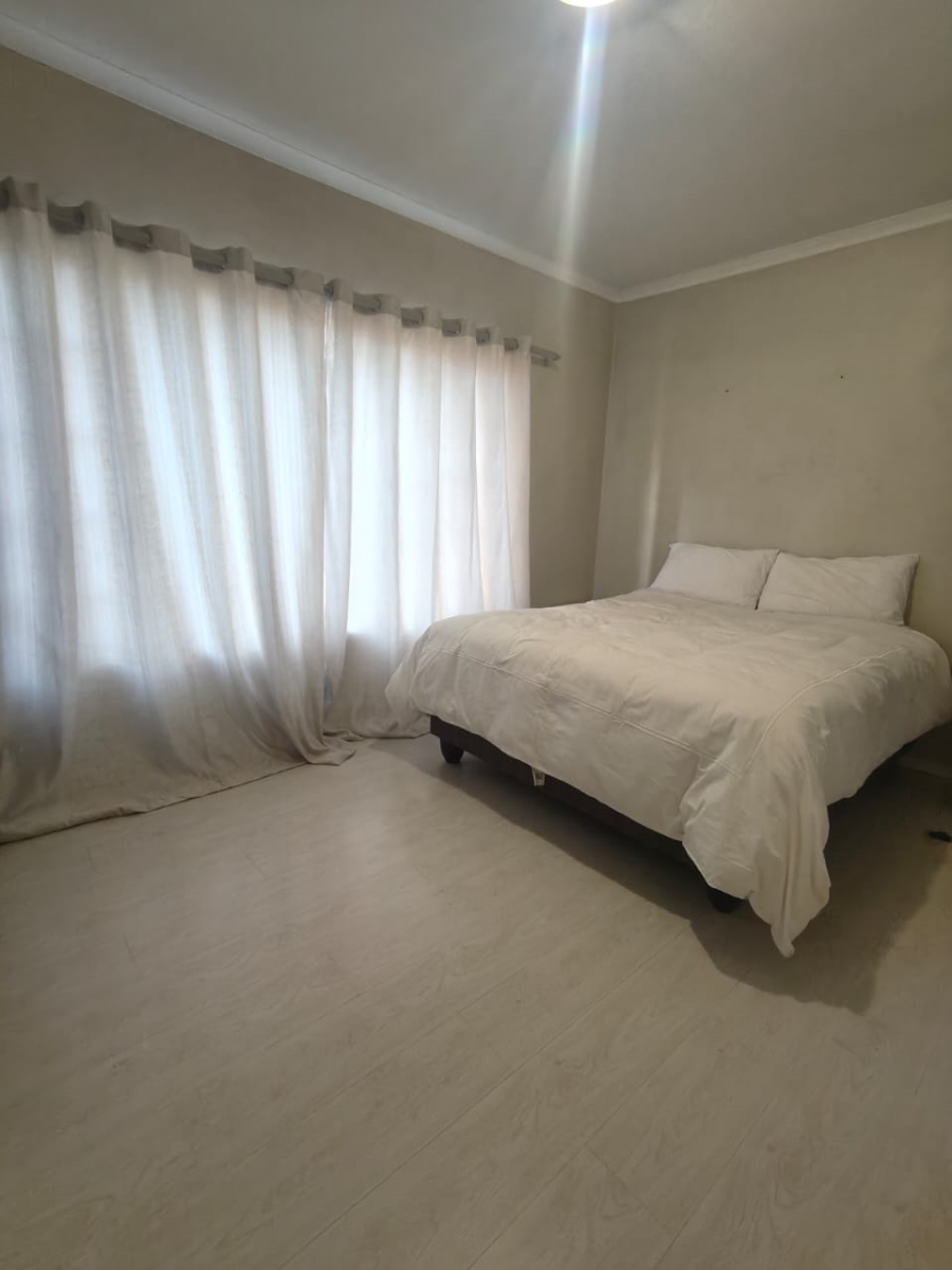 2 Bedroom Property for Sale in Vanderbijlpark SW 5 Gauteng