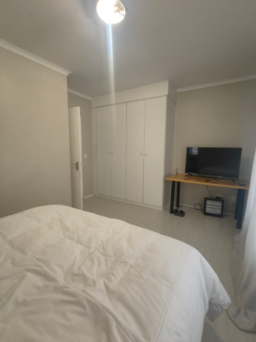 2 Bedroom Property for Sale in Vanderbijlpark SW 5 Gauteng