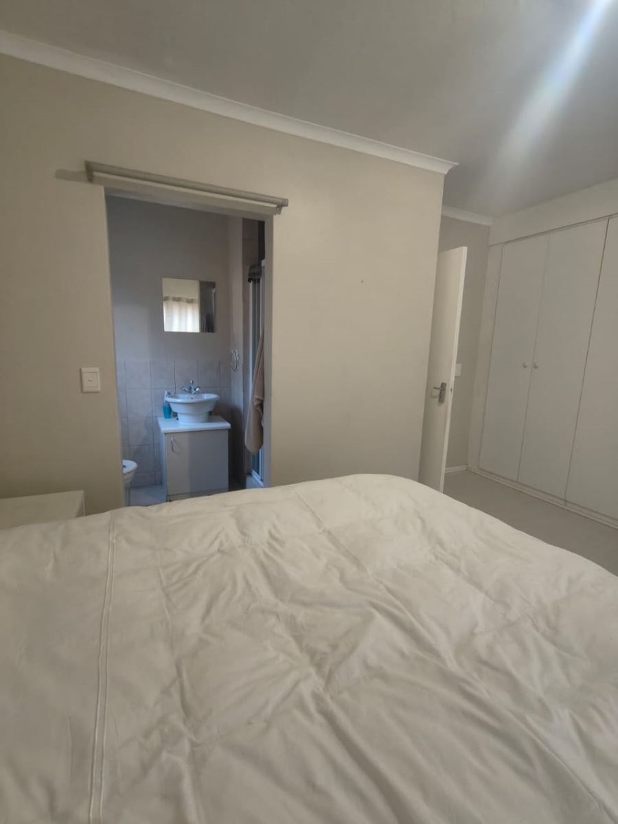 2 Bedroom Property for Sale in Vanderbijlpark SW 5 Gauteng