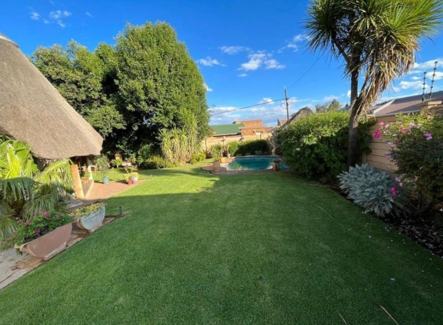 4 Bedroom Property for Sale in Vanderbijlpark SE 4 Gauteng