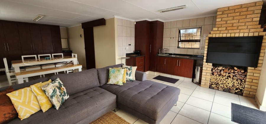 4 Bedroom Property for Sale in Vanderbijlpark SE 4 Gauteng