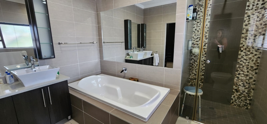 3 Bedroom Property for Sale in Vanderbijlpark SW 5 Gauteng