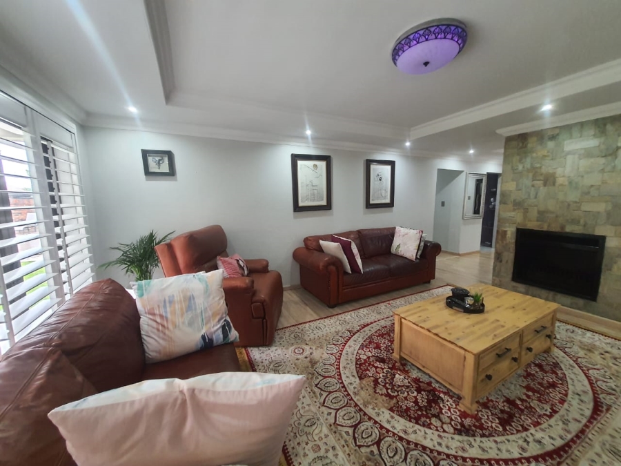 4 Bedroom Property for Sale in Vanderbijlpark SE 4 Gauteng