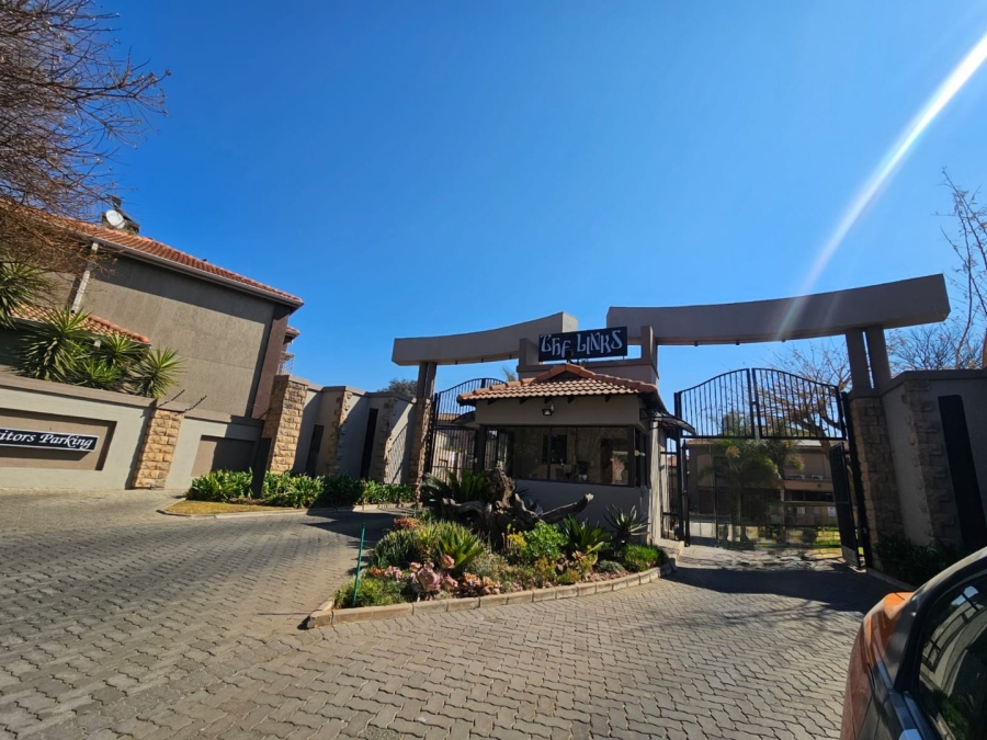 3 Bedroom Property for Sale in Vanderbijlpark SW 5 Gauteng
