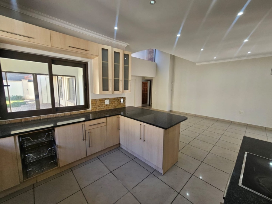 3 Bedroom Property for Sale in Vanderbijlpark SW 5 Gauteng