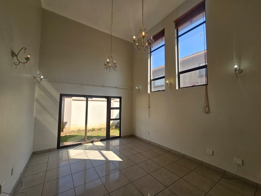 3 Bedroom Property for Sale in Vanderbijlpark SW 5 Gauteng