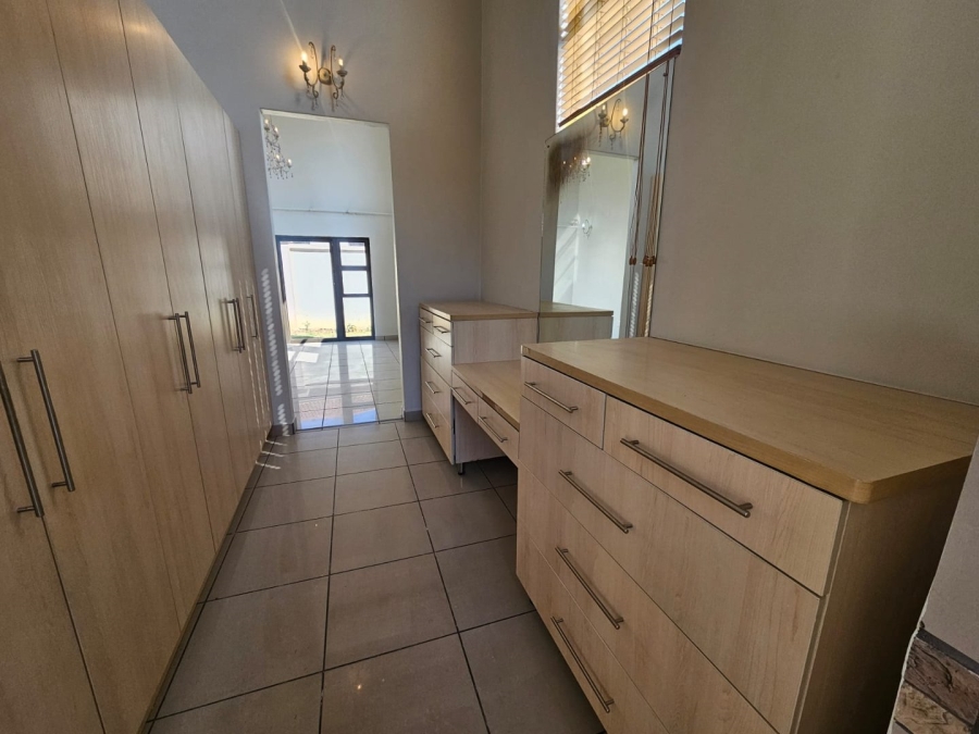 3 Bedroom Property for Sale in Vanderbijlpark SW 5 Gauteng