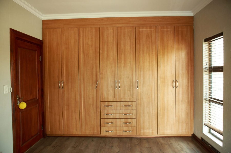 4 Bedroom Property for Sale in Vanderbijlpark SW 5 Gauteng