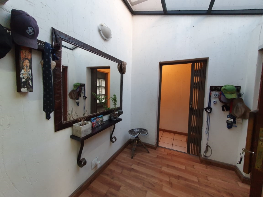 3 Bedroom Property for Sale in Vanderbijlpark SE 4 Gauteng