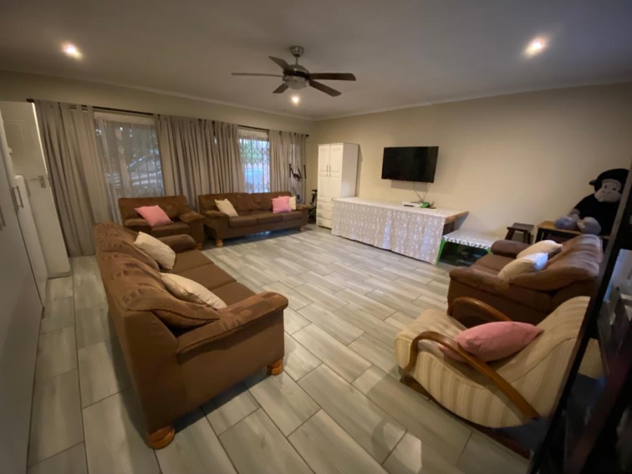 3 Bedroom Property for Sale in Vanderbijlpark SW 5 Gauteng