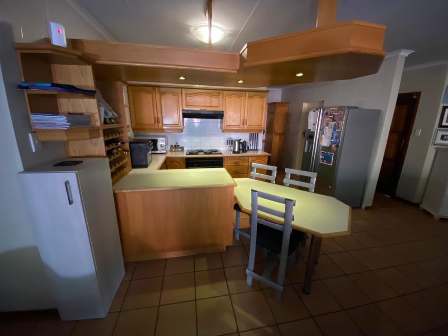 3 Bedroom Property for Sale in Vanderbijlpark SW 5 Gauteng