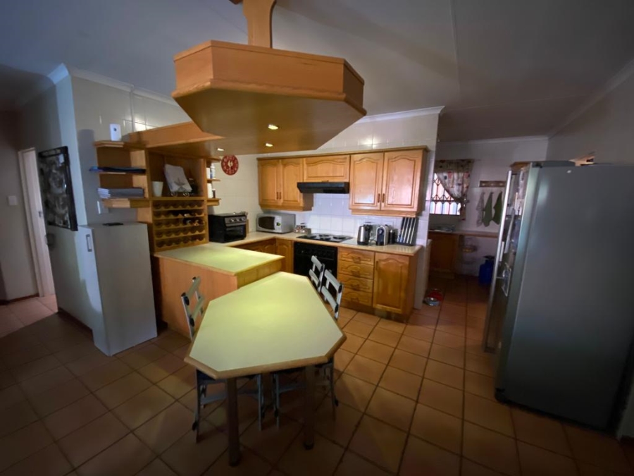 3 Bedroom Property for Sale in Vanderbijlpark SW 5 Gauteng