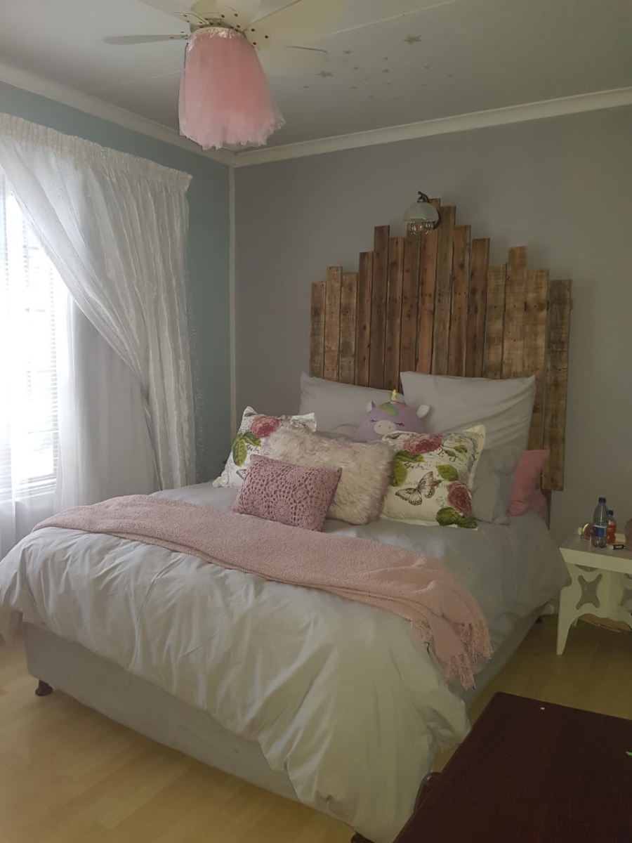 4 Bedroom Property for Sale in Vanderbijlpark SE 4 Gauteng