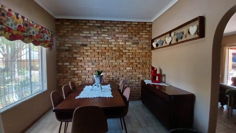 4 Bedroom Property for Sale in Vanderbijlpark SE 4 Gauteng