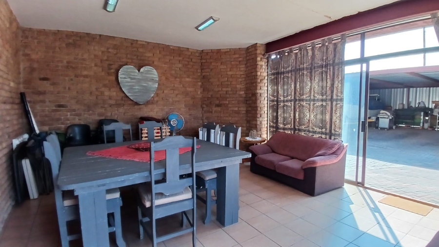 4 Bedroom Property for Sale in Vanderbijlpark SE 4 Gauteng