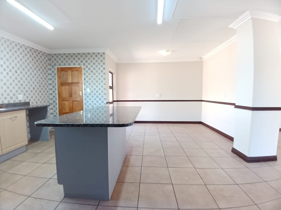 3 Bedroom Property for Sale in Vanderbijlpark SW 5 Gauteng