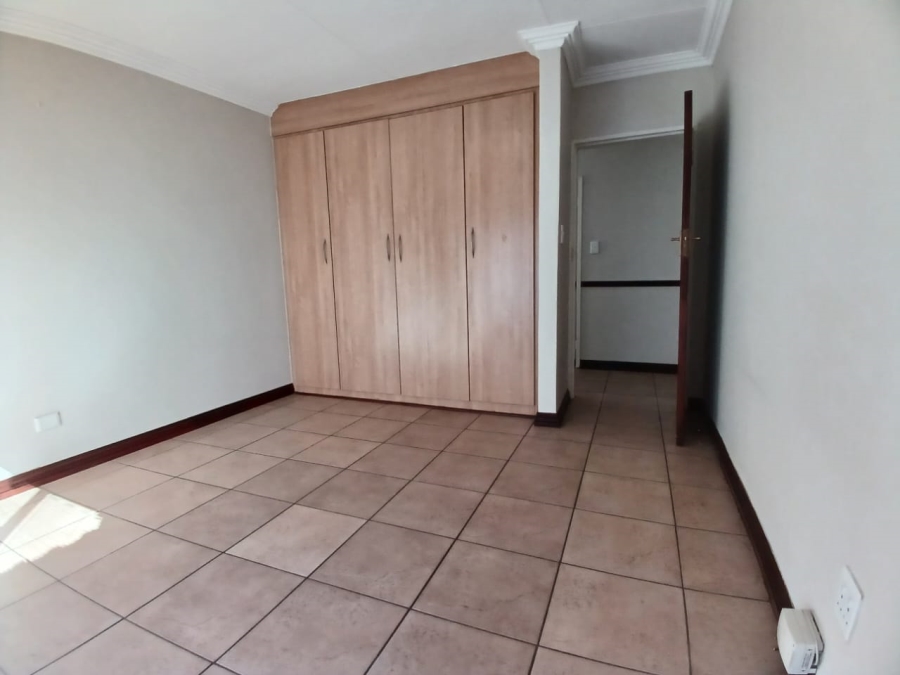 3 Bedroom Property for Sale in Vanderbijlpark SW 5 Gauteng