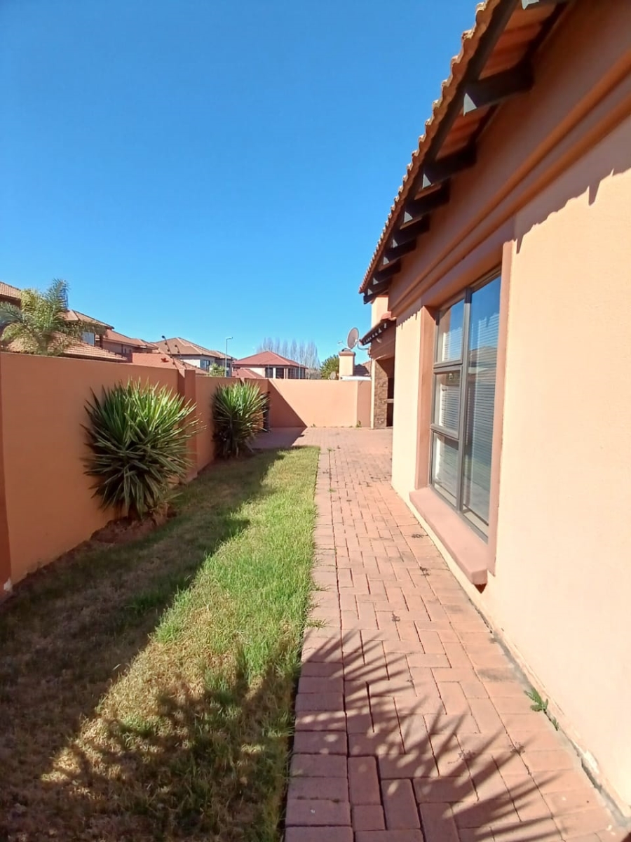 3 Bedroom Property for Sale in Vanderbijlpark SW 5 Gauteng