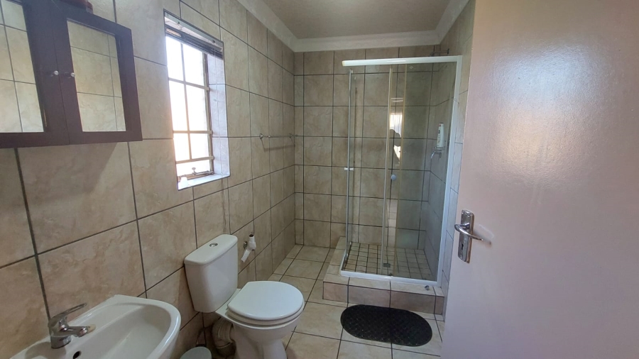 3 Bedroom Property for Sale in Vanderbijlpark SW 5 Gauteng