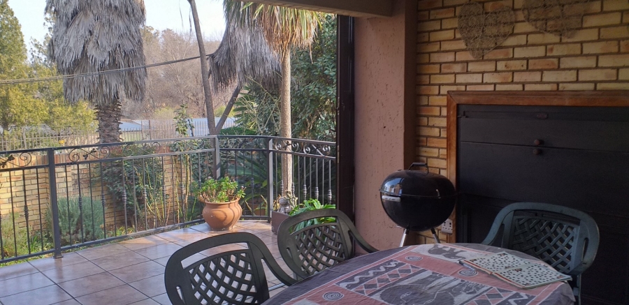 4 Bedroom Property for Sale in Vanderbijlpark SW 5 Gauteng