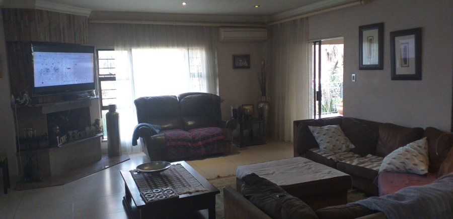 4 Bedroom Property for Sale in Vanderbijlpark SW 5 Gauteng
