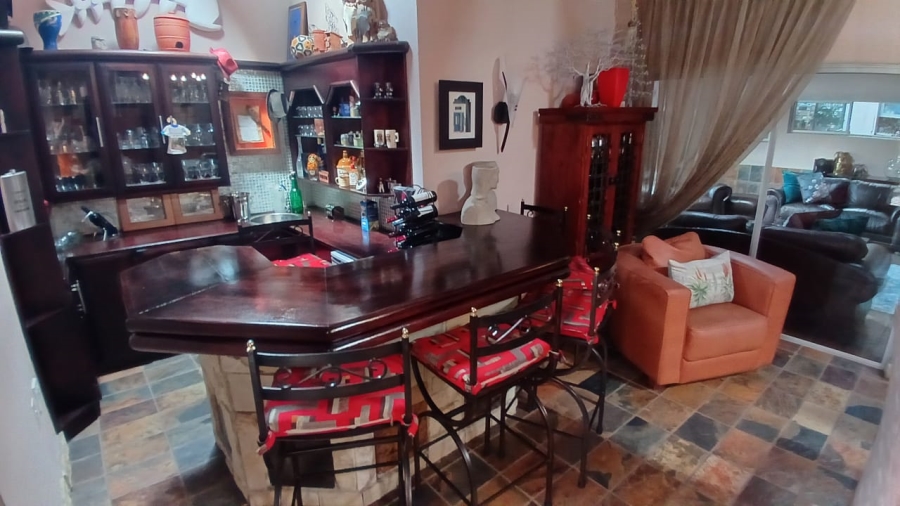 3 Bedroom Property for Sale in Vanderbijlpark SE 4 Gauteng