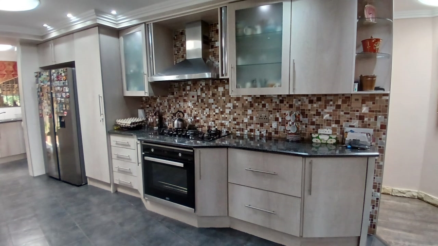 3 Bedroom Property for Sale in Vanderbijlpark SE 4 Gauteng
