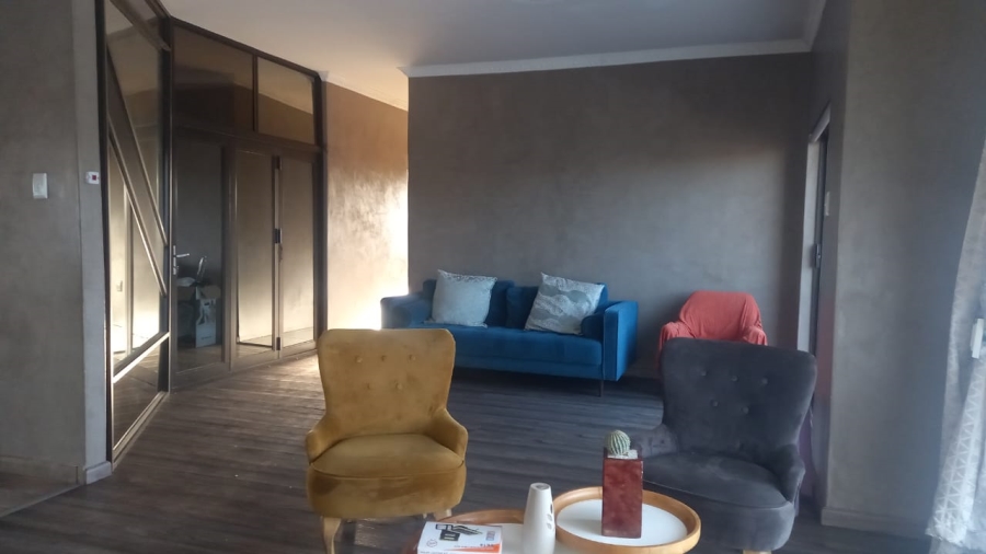 6 Bedroom Property for Sale in Vanderbijlpark SE 4 Gauteng