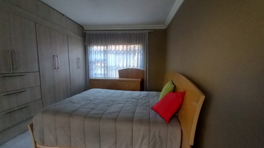 6 Bedroom Property for Sale in Vanderbijlpark SE 4 Gauteng