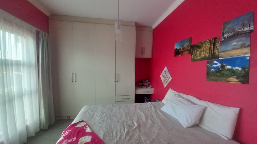 6 Bedroom Property for Sale in Vanderbijlpark SE 4 Gauteng