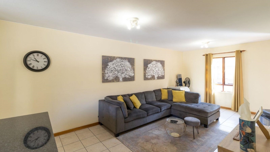 2 Bedroom Property for Sale in Bryanston Gauteng