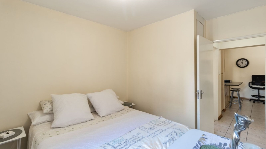 2 Bedroom Property for Sale in Bryanston Gauteng