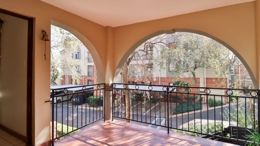 2 Bedroom Property for Sale in Bryanston Gauteng
