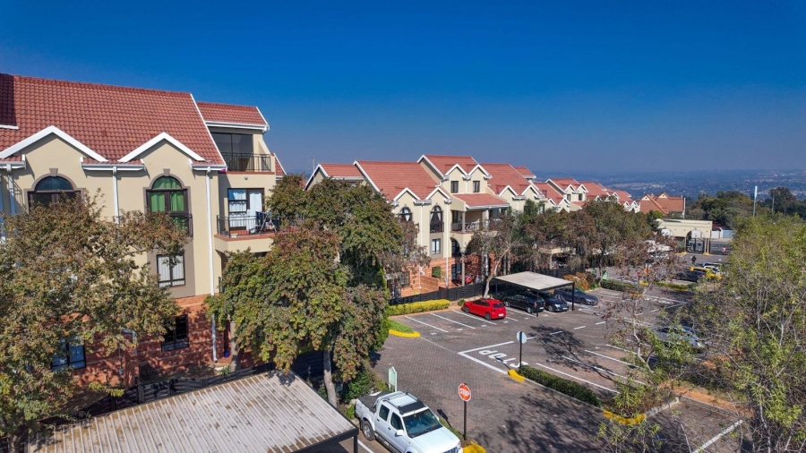 2 Bedroom Property for Sale in Bryanston Gauteng