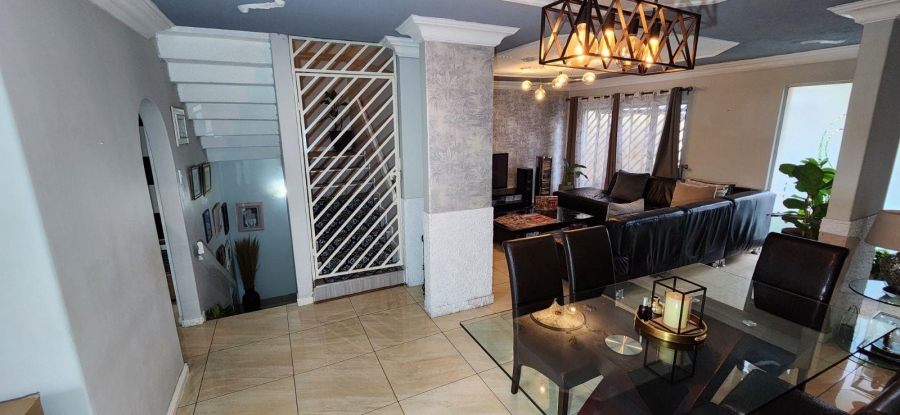 3 Bedroom Property for Sale in Lyndhurst Gauteng