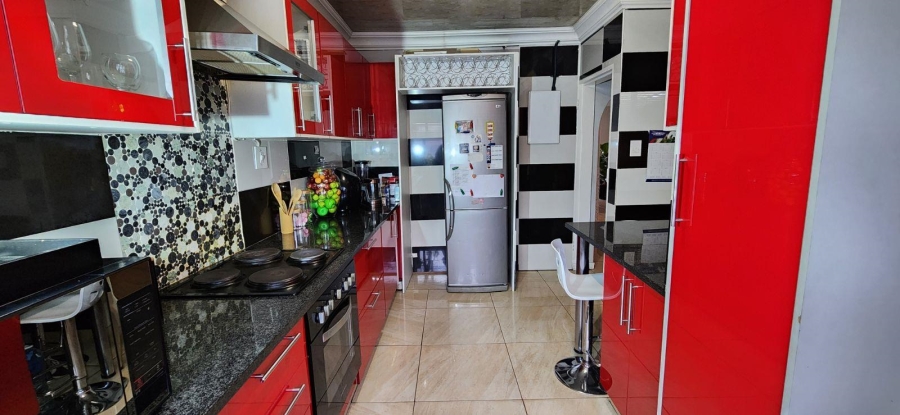 3 Bedroom Property for Sale in Lyndhurst Gauteng