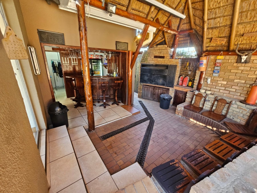 4 Bedroom Property for Sale in Brackenhurst Gauteng
