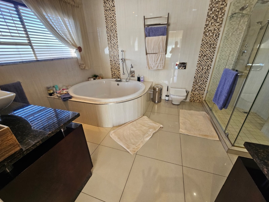 4 Bedroom Property for Sale in Brackenhurst Gauteng
