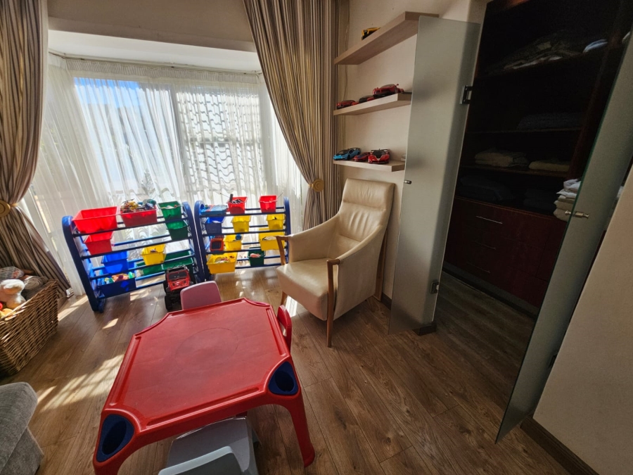 4 Bedroom Property for Sale in Brackenhurst Gauteng