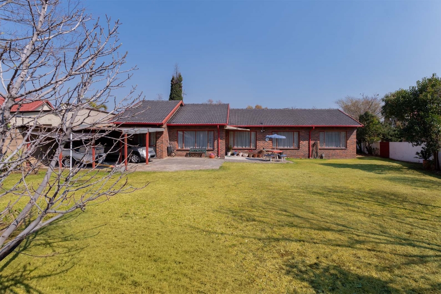 3 Bedroom Property for Sale in Croydon Gauteng